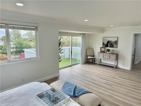 23032  Sonoita  , Mission Viejo, CA