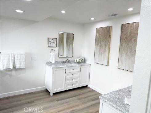 23032  Sonoita  , Mission Viejo, CA