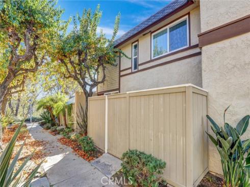 26284 Via Roble , Mission Viejo, CA