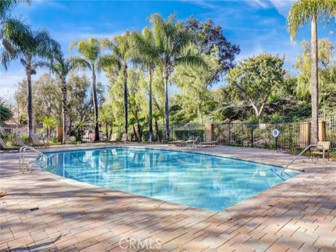 26284 Via Roble , Mission Viejo, CA