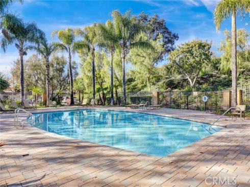 26284 Via Roble , Mission Viejo, CA