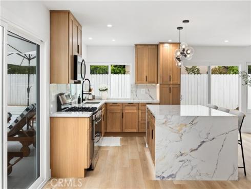 24091  Marathon  , Mission Viejo, CA