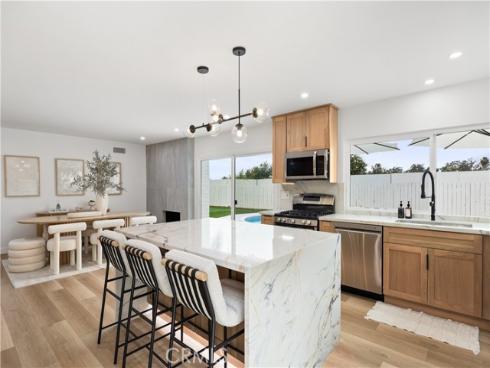 24091  Marathon  , Mission Viejo, CA