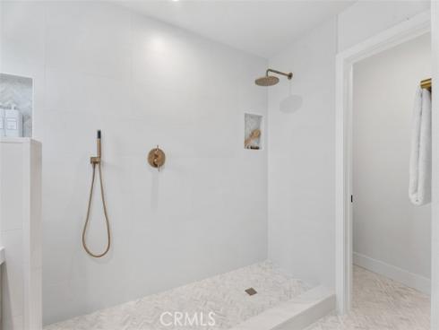 24505  Chamalea  , Mission Viejo, CA