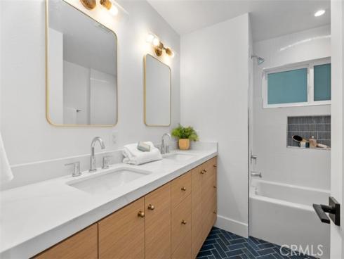 24505  Chamalea  , Mission Viejo, CA