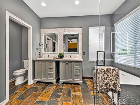 23092 Bouquet Canyon , Mission Viejo, CA