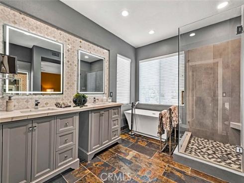 23092 Bouquet Canyon , Mission Viejo, CA