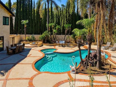 23576 Rangoon , Mission Viejo, CA