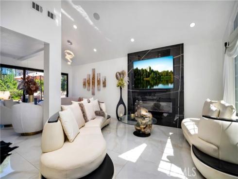 23576 Rangoon , Mission Viejo, CA