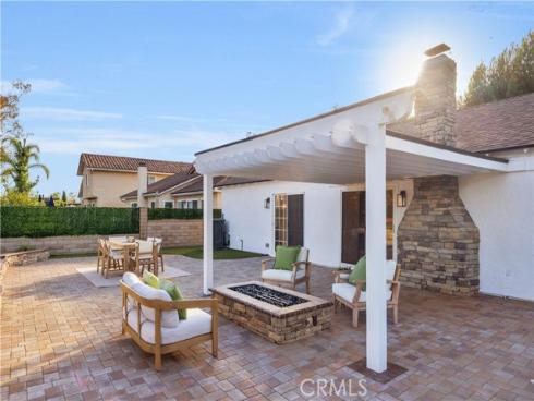 21952 Esplendor , Mission Viejo, CA