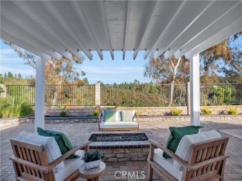 21952 Esplendor , Mission Viejo, CA