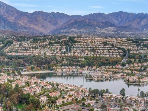 21952  Esplendor  , Mission Viejo, CA