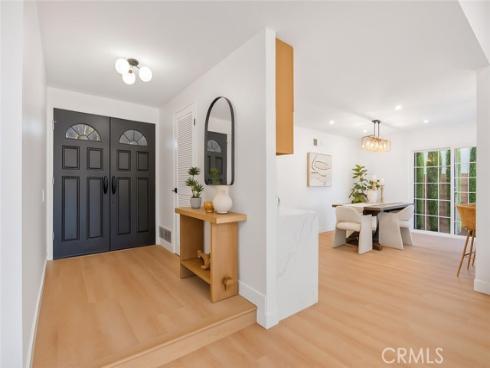 21952 Esplendor , Mission Viejo, CA