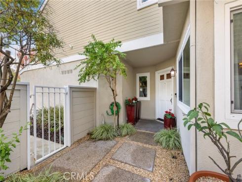 26992 Fortrose , Mission Viejo, CA
