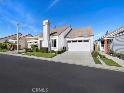 23247 Villena , Mission Viejo, CA