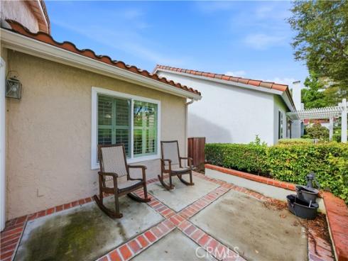 27735 Via Rodrigo , Mission Viejo, CA