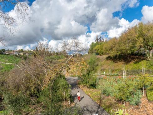 27735 Via Rodrigo , Mission Viejo, CA