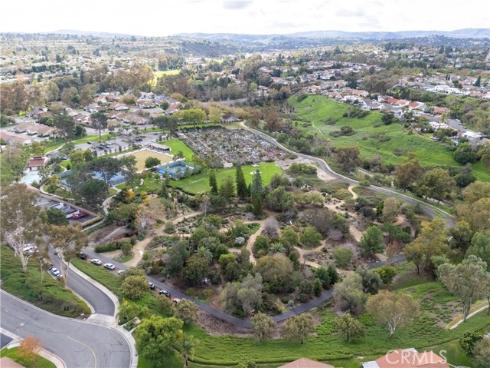 27735 Via Rodrigo , Mission Viejo, CA