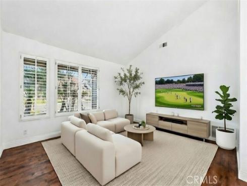 27992 Virginia , Mission Viejo, CA