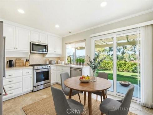 27861 Via Dario , Mission Viejo, CA