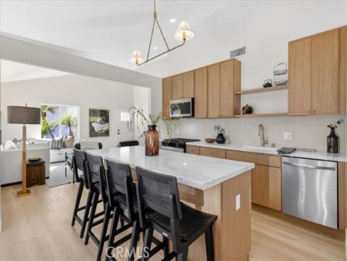 27255 Las Nieves , Mission Viejo, CA