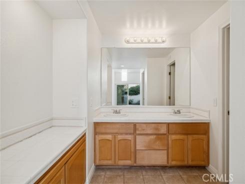 24731 Daphne , Mission Viejo, CA