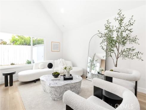 24091 Marathon , Mission Viejo, CA