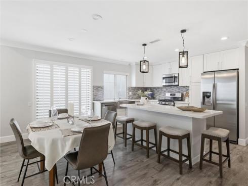 27880 Via Sarasate , Mission Viejo, CA