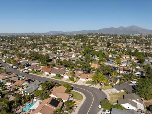 24312  Chrisanta Dr  , Mission Viejo, CA