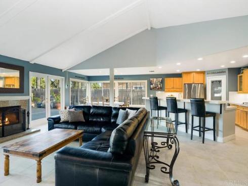 24312  Chrisanta Dr  , Mission Viejo, CA