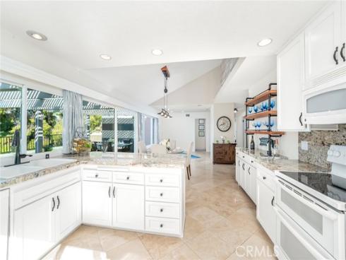 26041 Avenida Bonachon , Mission Viejo, CA