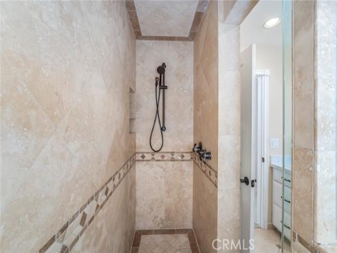 26041 Avenida Bonachon , Mission Viejo, CA