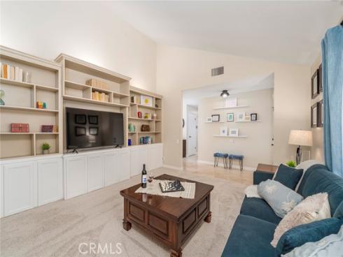 26041 Avenida Bonachon , Mission Viejo, CA