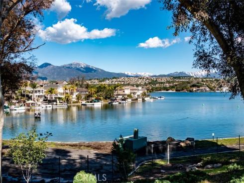 26041 Avenida Bonachon , Mission Viejo, CA