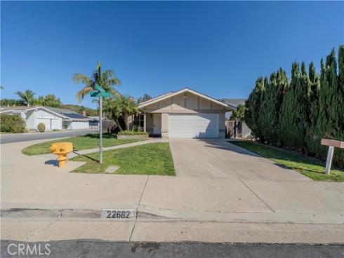 22682 Via Octavo , Mission Viejo, CA
