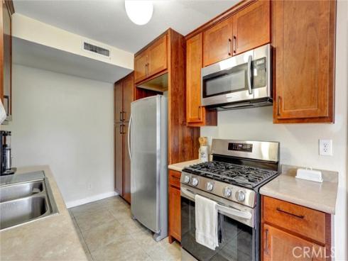 26444 Via Roble 38 , Mission Viejo, CA