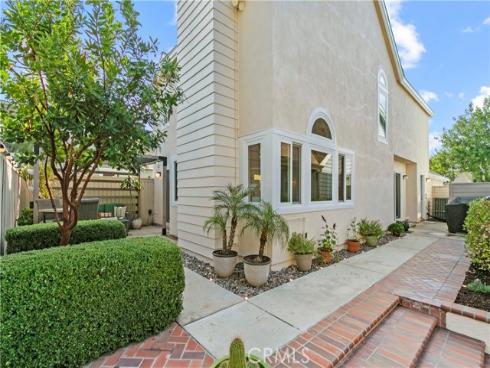 21492 Oakbrook , Mission Viejo, CA