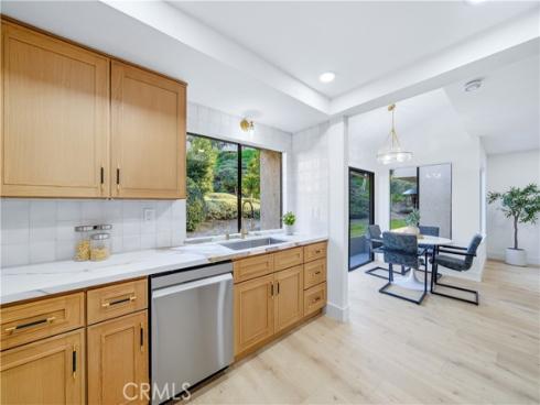 26542  Azuer  , Mission Viejo, CA