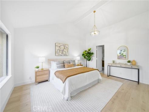 26542  Azuer  , Mission Viejo, CA