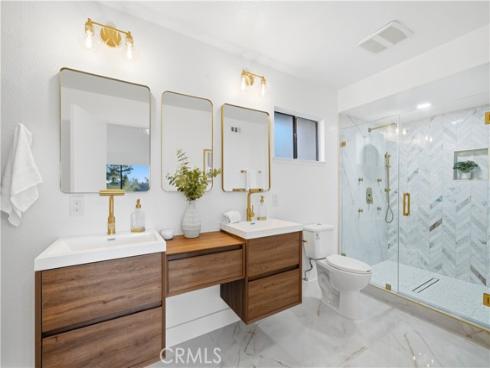 26542  Azuer  , Mission Viejo, CA