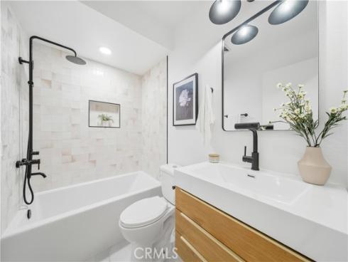 26542  Azuer  , Mission Viejo, CA