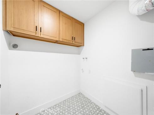 26542  Azuer  , Mission Viejo, CA