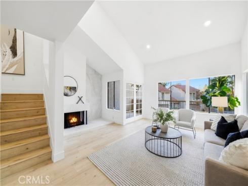 26542  Azuer  , Mission Viejo, CA