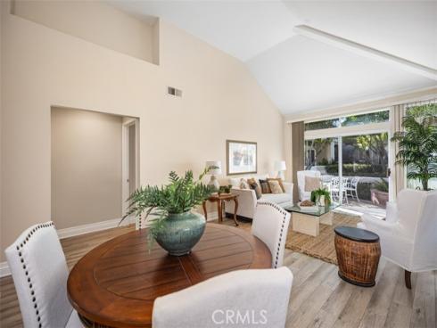 21527 Paseo Palmetto , Mission Viejo, CA