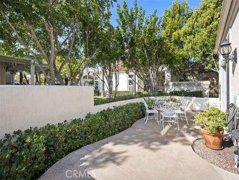 21527 Paseo Palmetto , Mission Viejo, CA