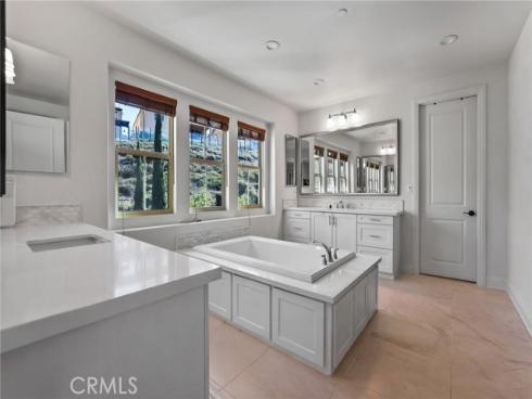 11  Cielo Arroyo  , Mission Viejo, CA