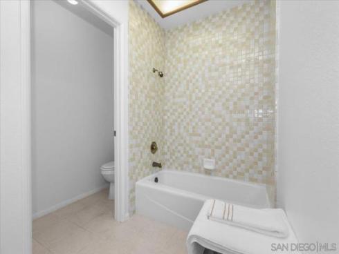 28192  Alava  , Mission Viejo, CA