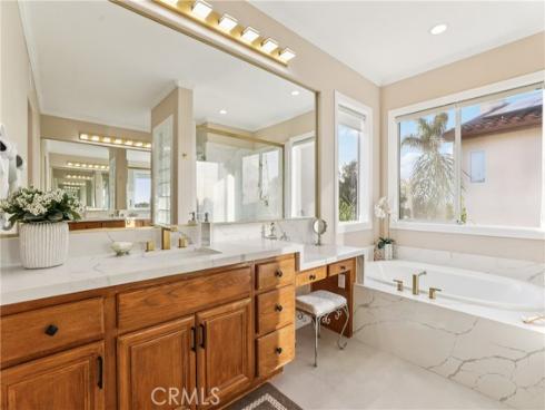 23161 Bouquet , Mission Viejo, CA