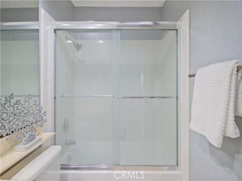 22261  Sisante  , Mission Viejo, CA