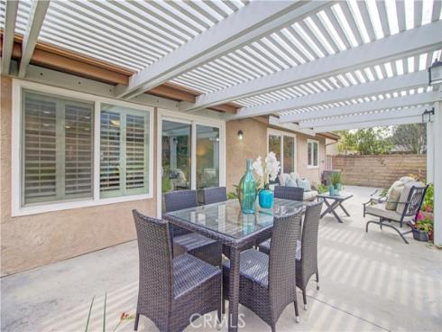 22261  Sisante  , Mission Viejo, CA